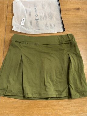 Olive Green Women's Pleated Skort